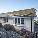 2 Bed In Oc-sz008 * Keswick